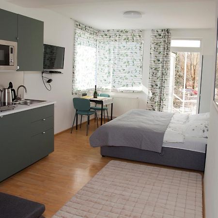 Apartmán u Doktora Banská Bystrica Esterno foto