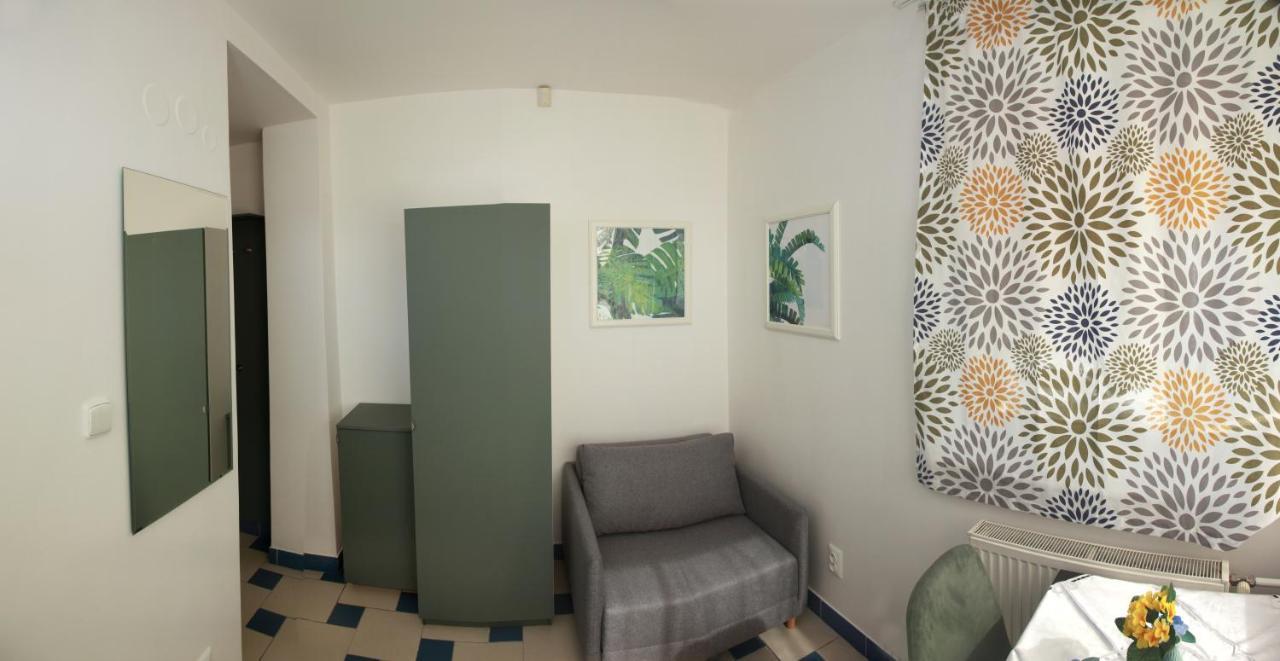 Apartmán u Doktora Banská Bystrica Esterno foto