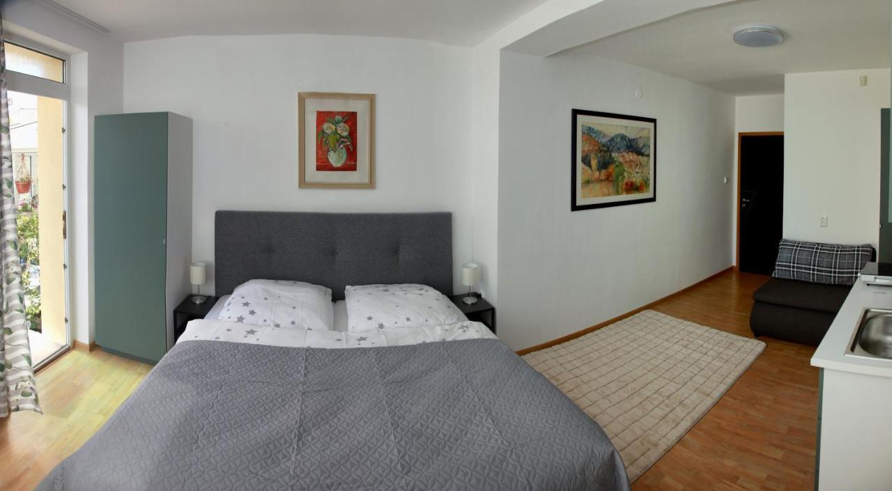 Apartmán u Doktora Banská Bystrica Esterno foto